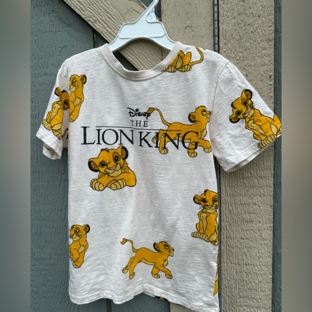 Disney The Lion King Kids Shirt - White with Yellow Simba Print size 6X-7